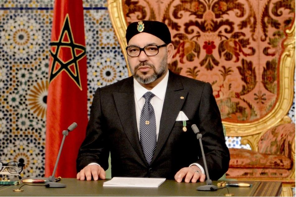 عاجل : الملك محمد السادس يتلقى الجرعة الأولى من لقاح كورونا